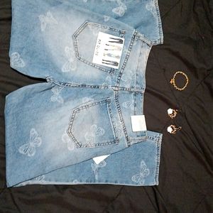 S.O.N.G Timeless Fit Jeans